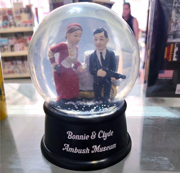 Bonnie & Clyde snow globe