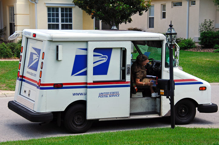 Mail truck