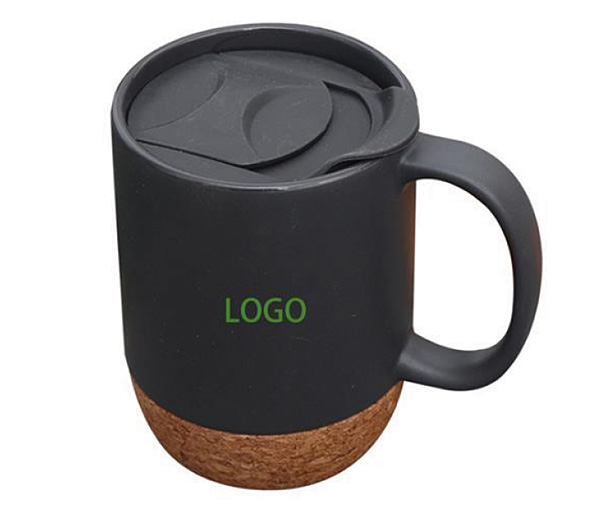 black ceramic coffee mug with closing lid and cork bottom