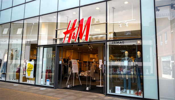 H&M storefront