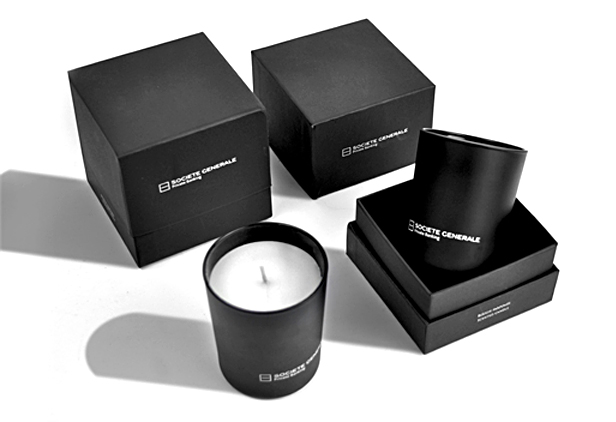 candle in black box