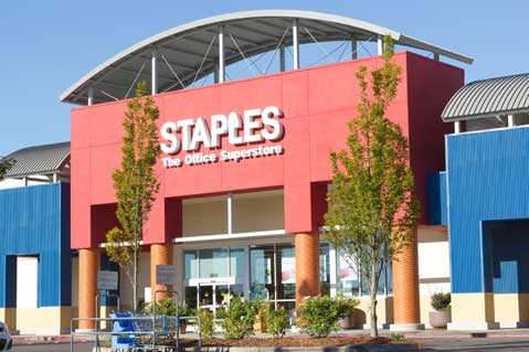 Staples Reports Q1 Profit Decline