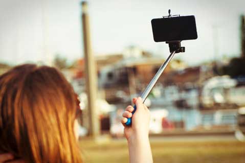 Kentucky Derby Bans Selfie Sticks