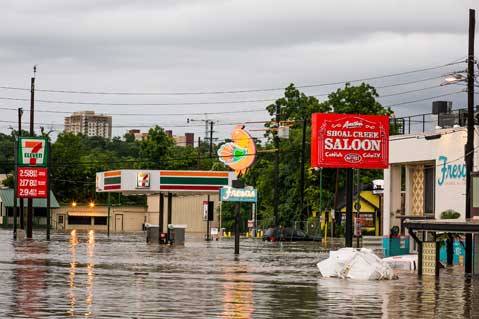 Texas Firms Regroup After Storms