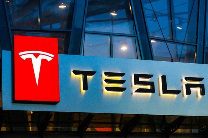 Tesla logo