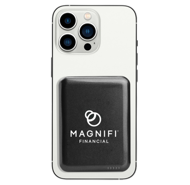 MagSafe wireless power bank